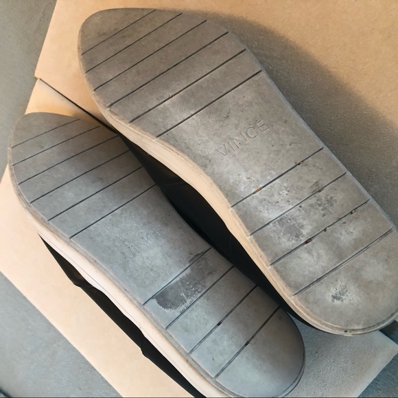 Vince Black Pointed Toe leather slip on - Picture 5 of 6